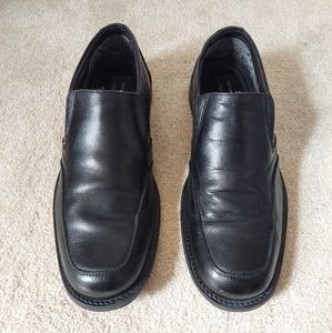 Bostonian Black Leather Men's Slip-On Loafers